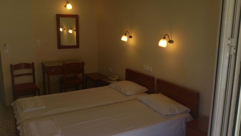 Dimitra Hotel 卢特拉艾季普苏 外观 照片