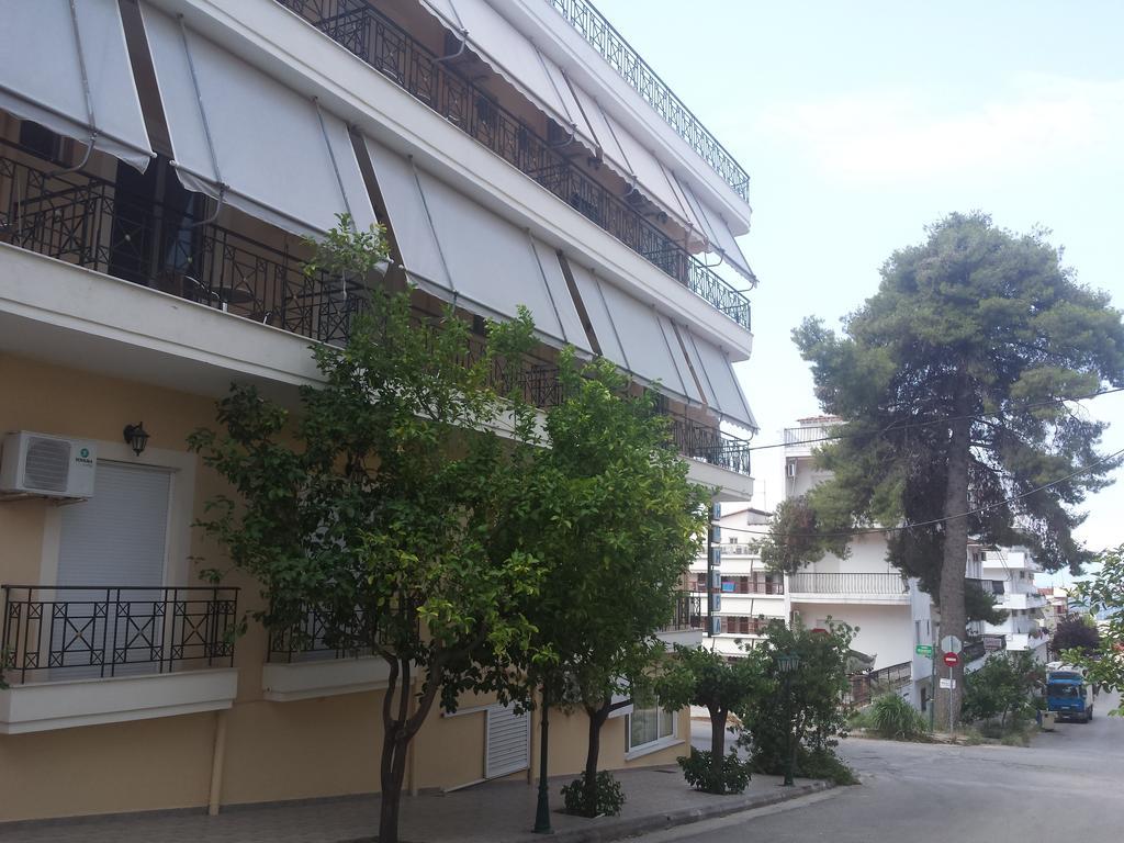 Dimitra Hotel 卢特拉艾季普苏 外观 照片